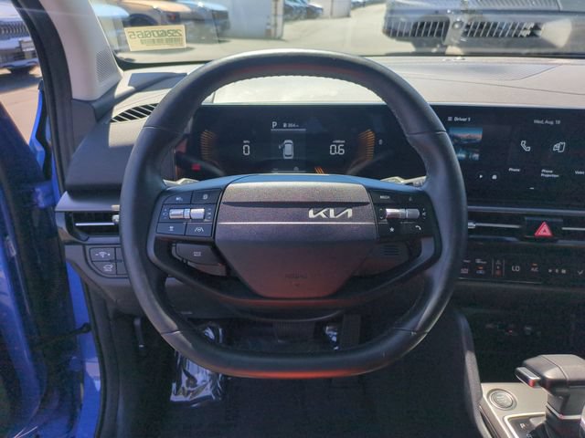 Certified 2026 Kia Sportage EX w/ EX Panorama Roof Package FWD image 17
