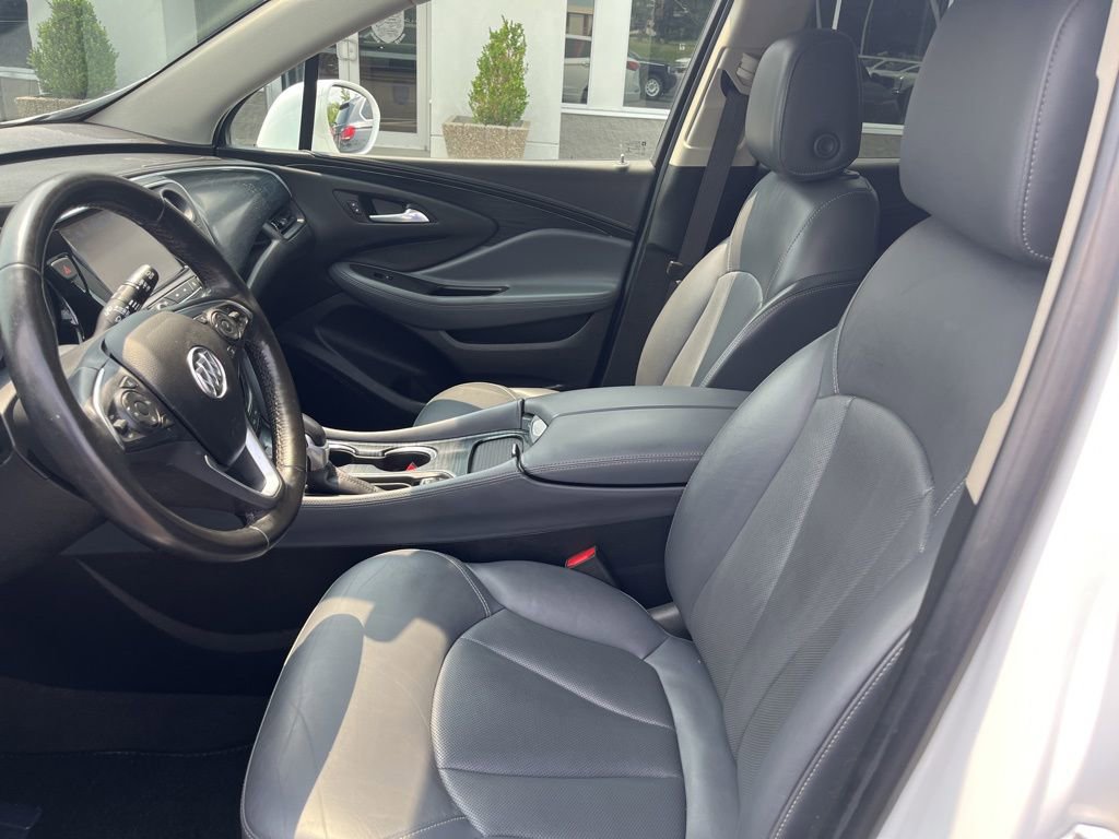 Used 2020 Buick Envision Essence FWD image 15