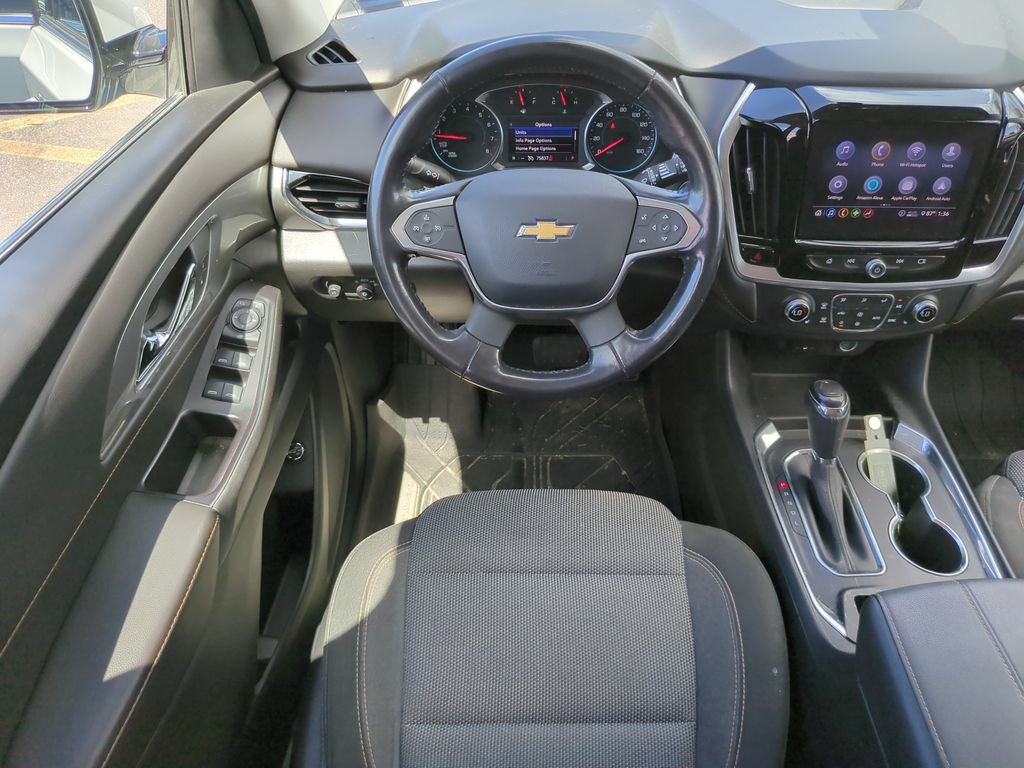 Used 2020 Chevrolet Traverse LT FWD image 17