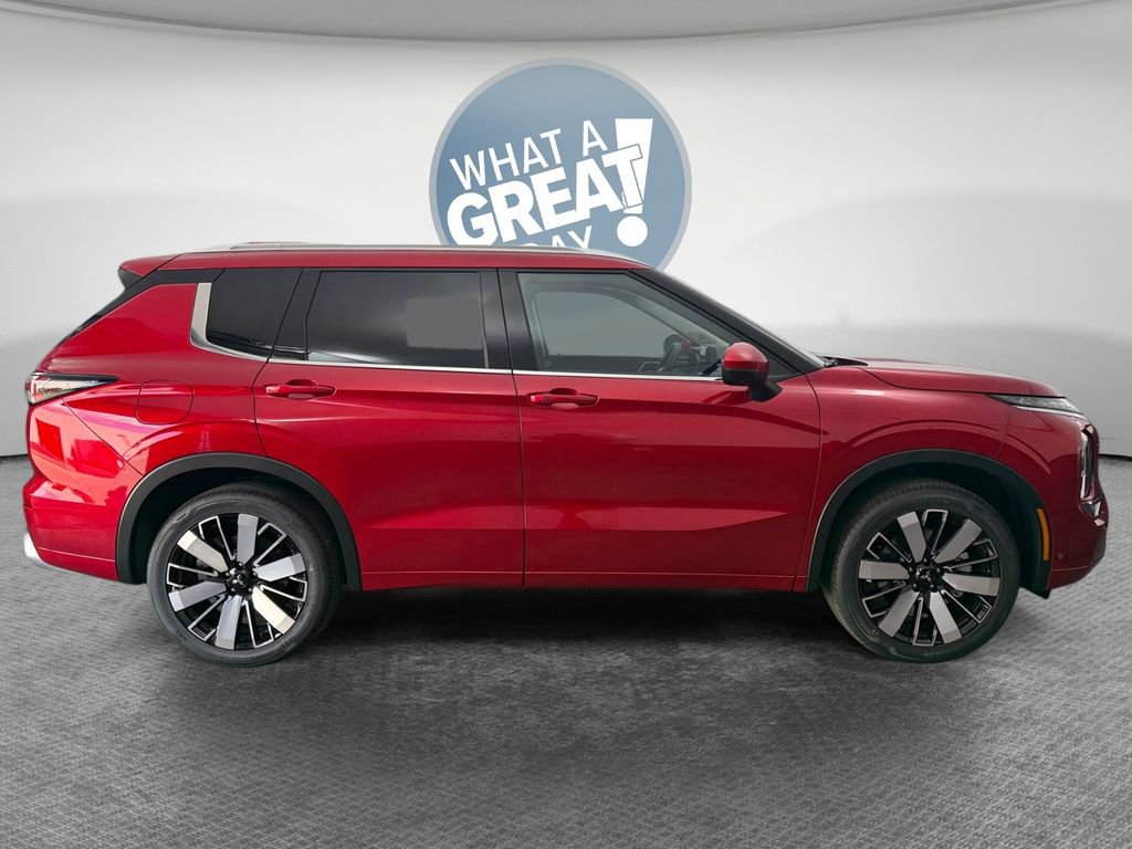 New 2026 Mitsubishi Outlander SEL AWD/4WD image 2