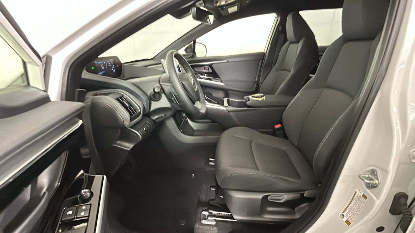 Used 2023 Subaru Solterra AWD image 12