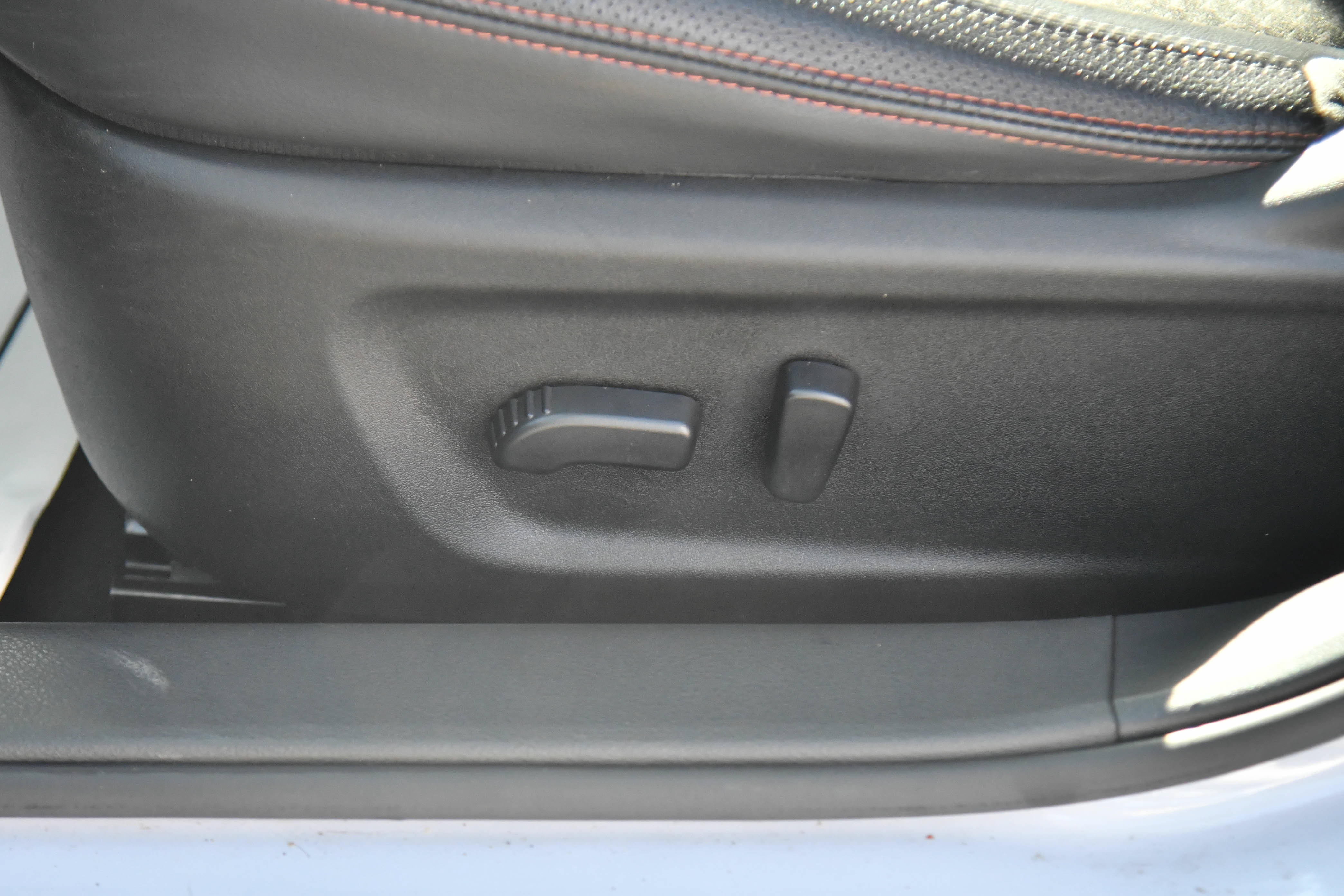Used 2024 Nissan Altima 2.5 SR FWD image 16
