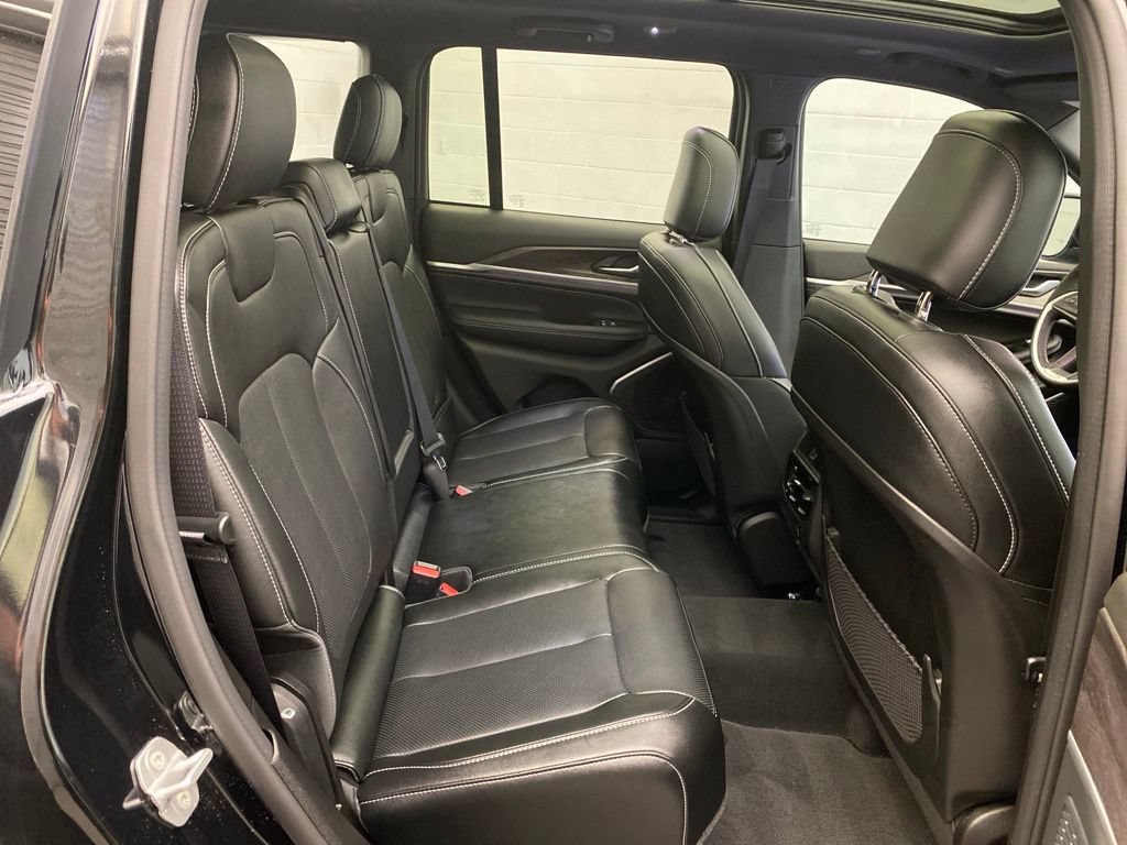 Certified 2026 Jeep Grand Cherokee Limited AWD/4WD image 26