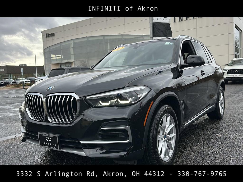 Used 2023 BMW X5 xDrive40i w/ Premium Package image 1