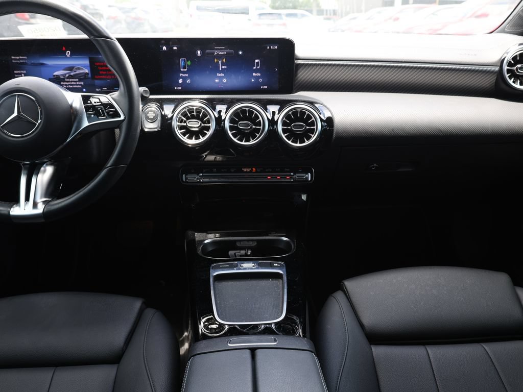 Used 2024 Mercedes-Benz CLA 250 image 24