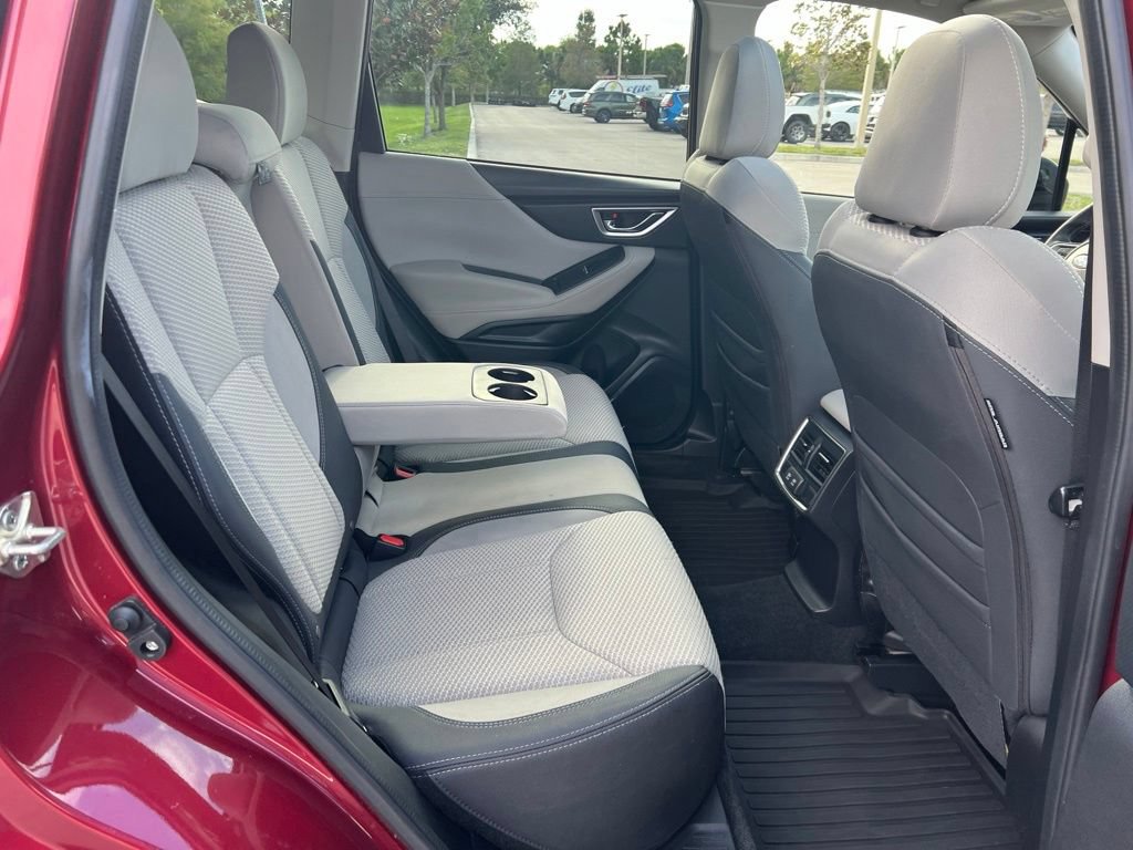 Used 2020 Subaru Forester Premium AWD/4WD image 19
