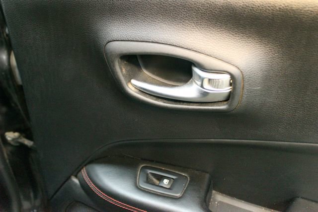 Used 2017 Jeep Compass Trailhawk w/ Leather Interior Group image 13