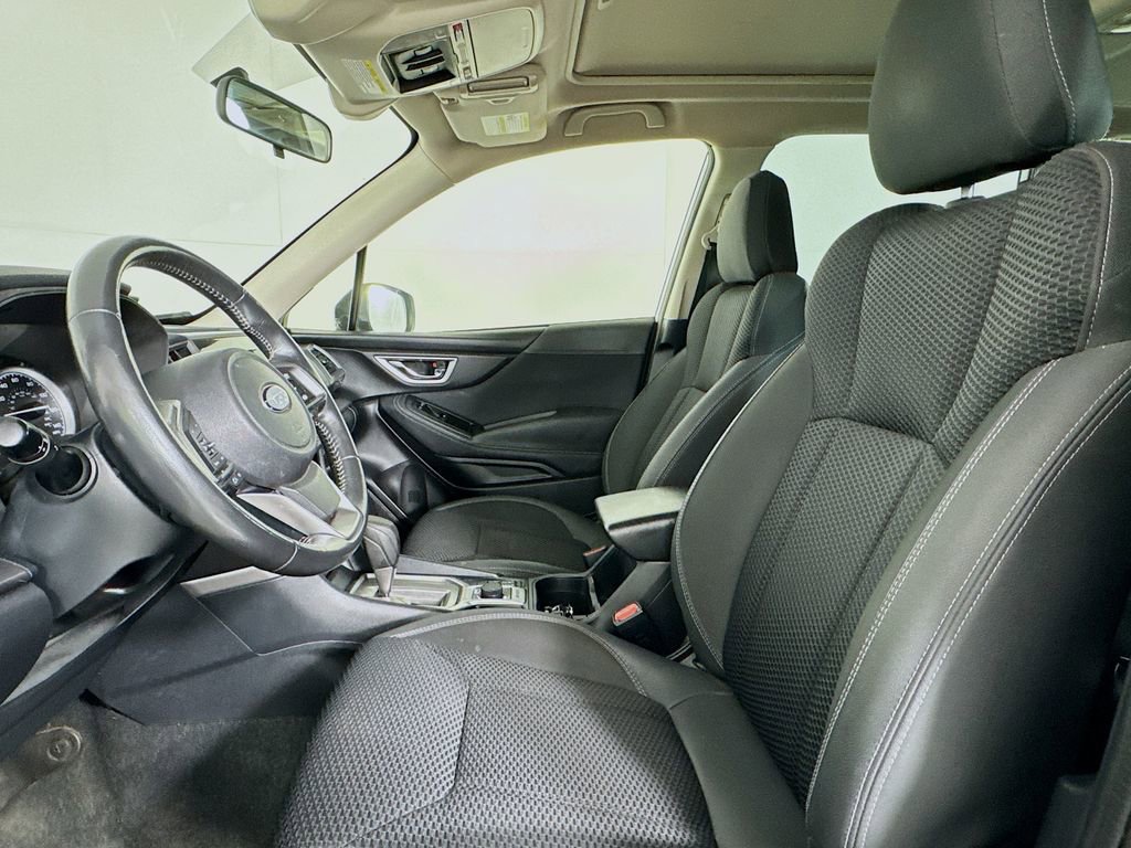 Used 2021 Subaru Forester Premium AWD/4WD image 11