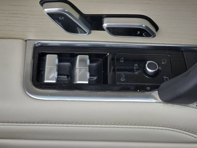 Certified 2024 Land Rover Range Rover SE AWD/4WD image 30