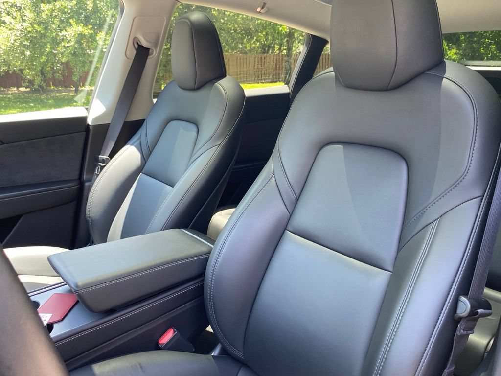 Used 2025 Tesla Model Y Long Range AWD/4WD image 6