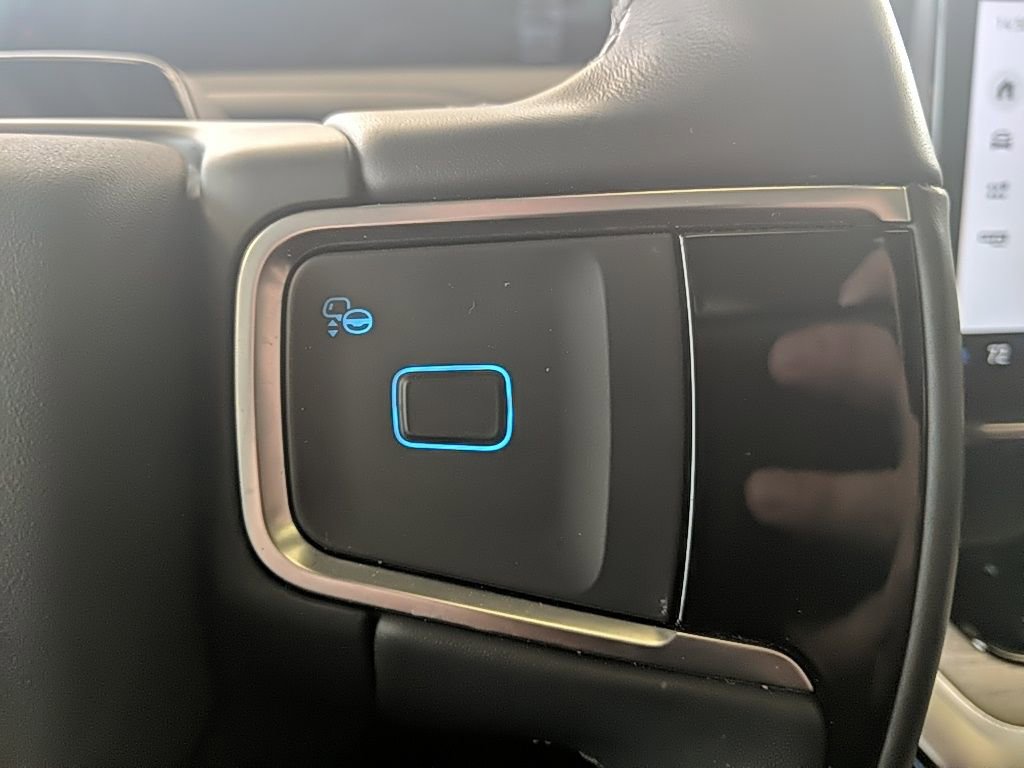 Used 2025 Ford Expedition Max Platinum image 22