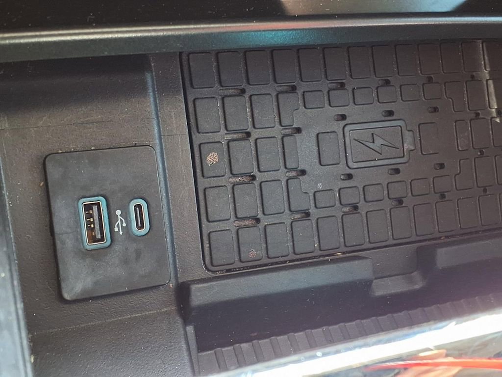Used 2022 Ford Expedition XLT AWD/4WD image 15