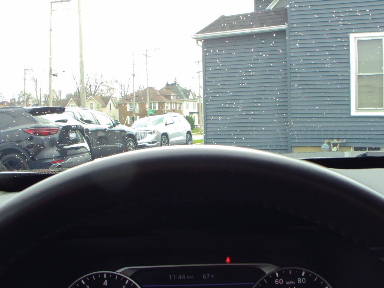 Used 2025 Nissan Pathfinder SV AWD/4WD image 18