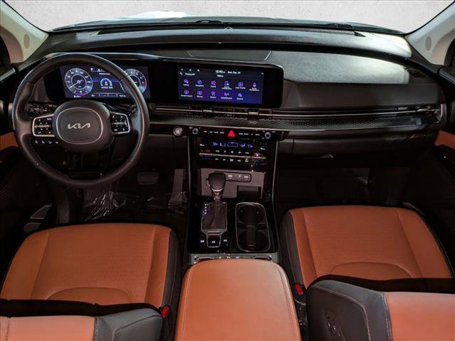 Used 2023 Kia Carnival SX Prestige image 17
