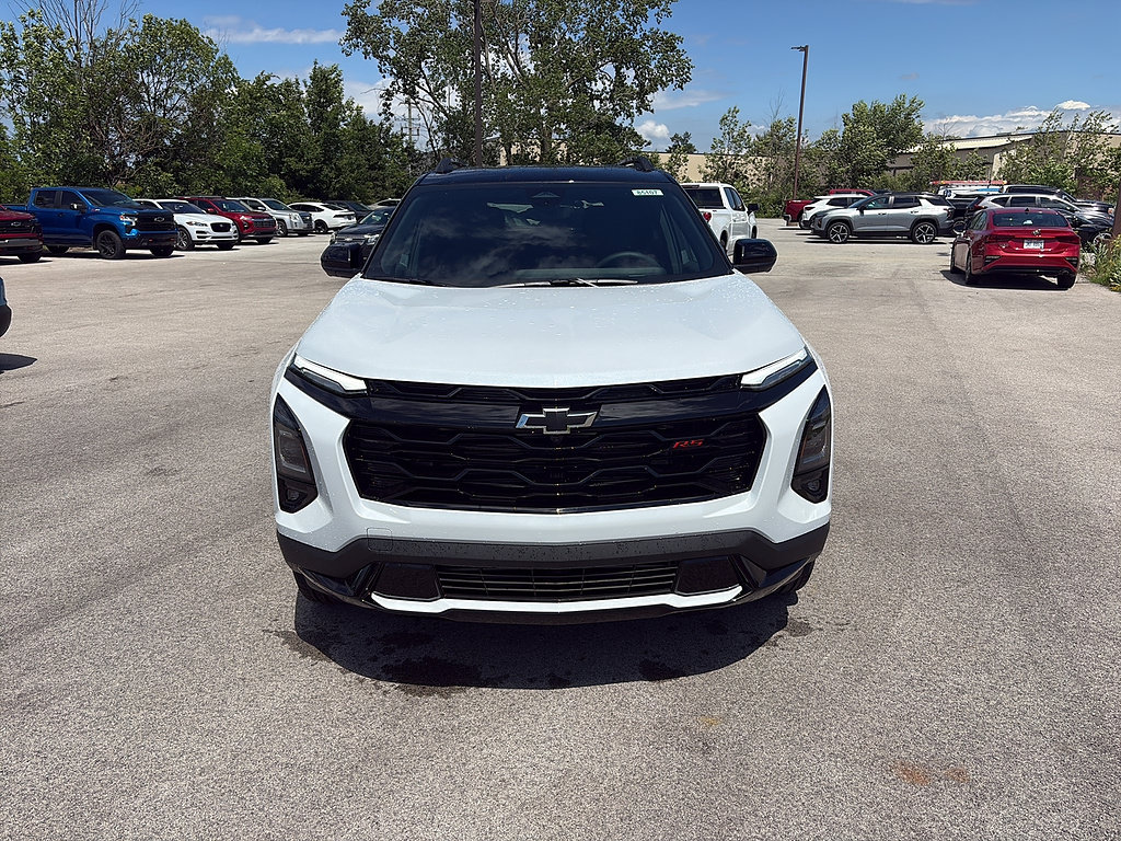New 2026 Chevrolet Equinox RS w/ Convenience Package III AWD/4WD image 8