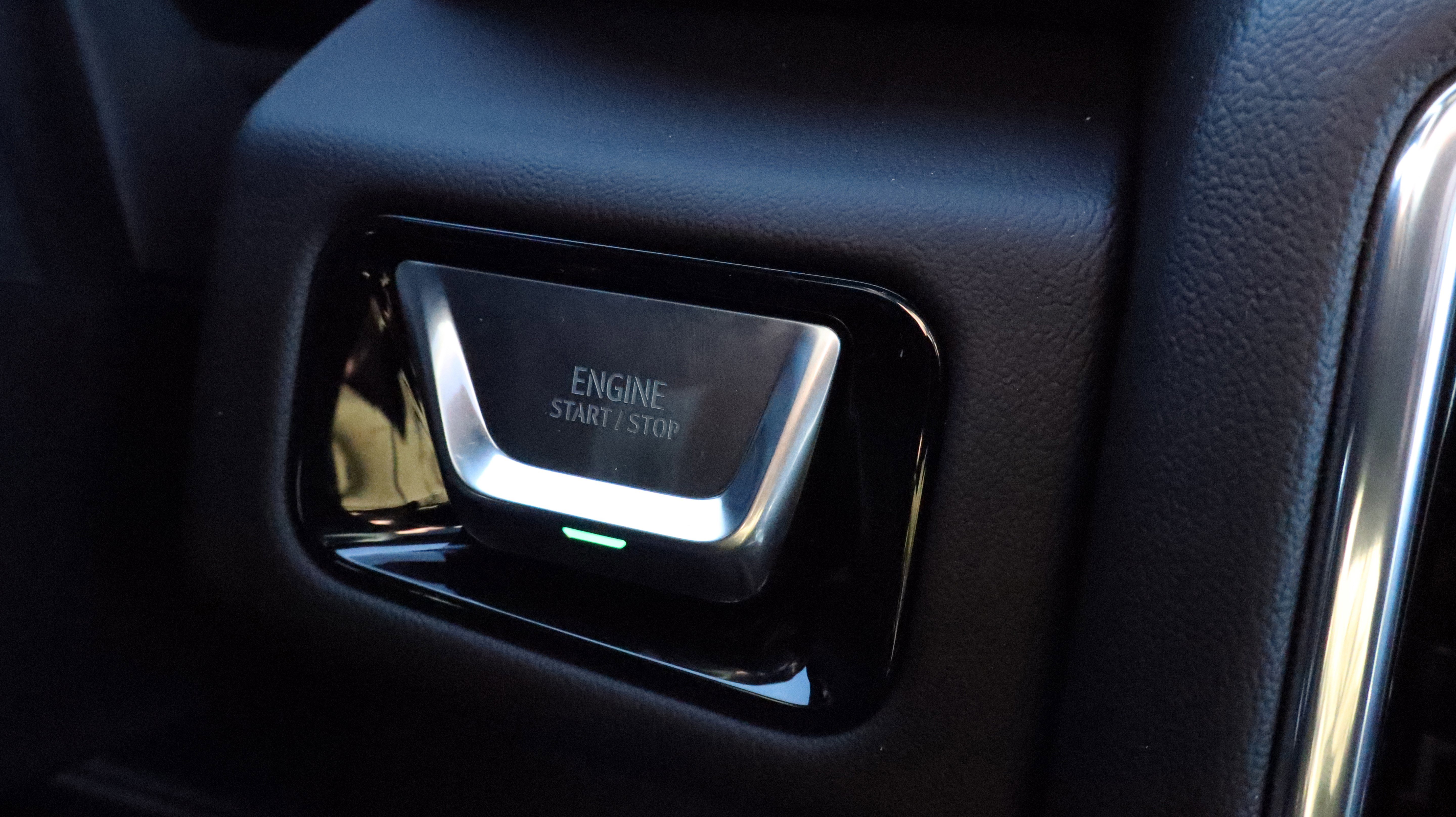 New 2026 GMC Yukon Denali w/ Sun & Power Step Package image 21