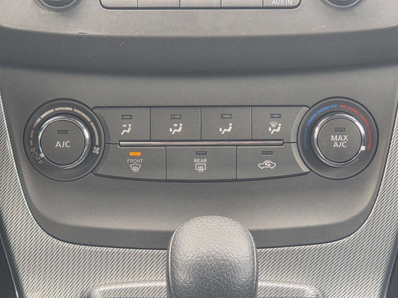 Used 2013 Nissan Sentra SR w/ Electronics Pkg image 25