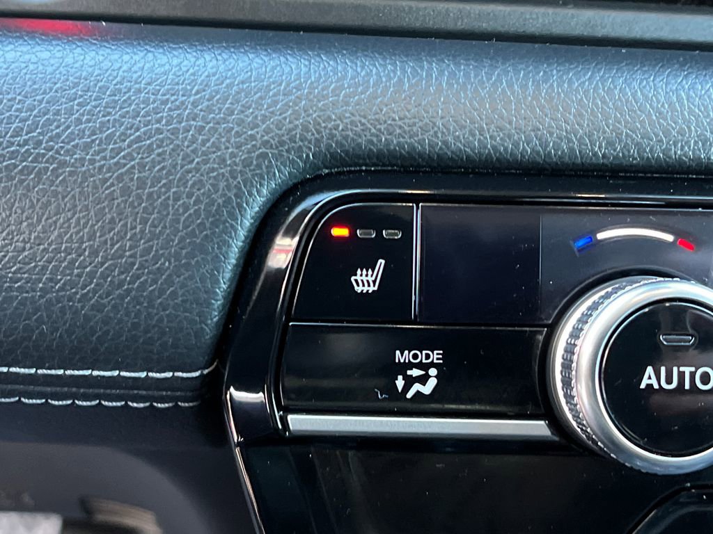 Used 2025 Honda Pilot EX-L image 28