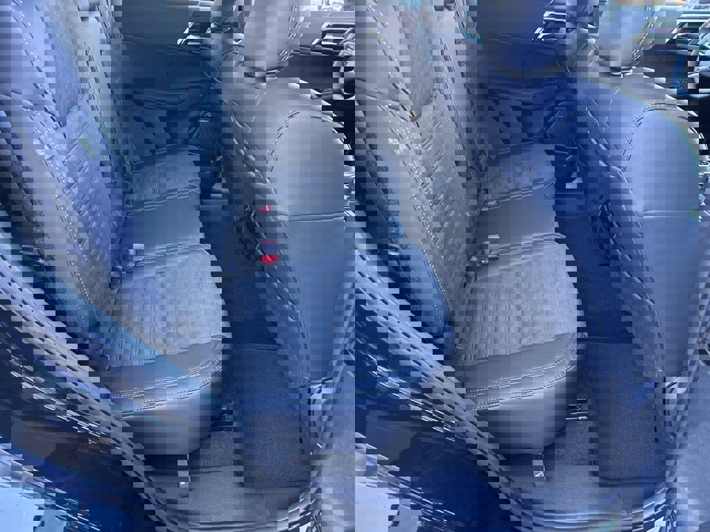 New 2025 Mitsubishi Outlander SE image 26