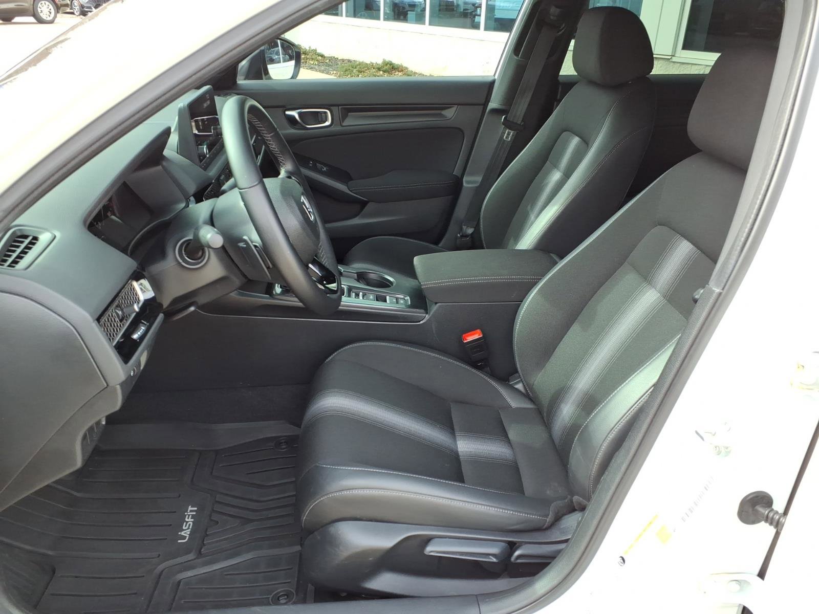 Certified 2025 Honda Civic Sport image 4