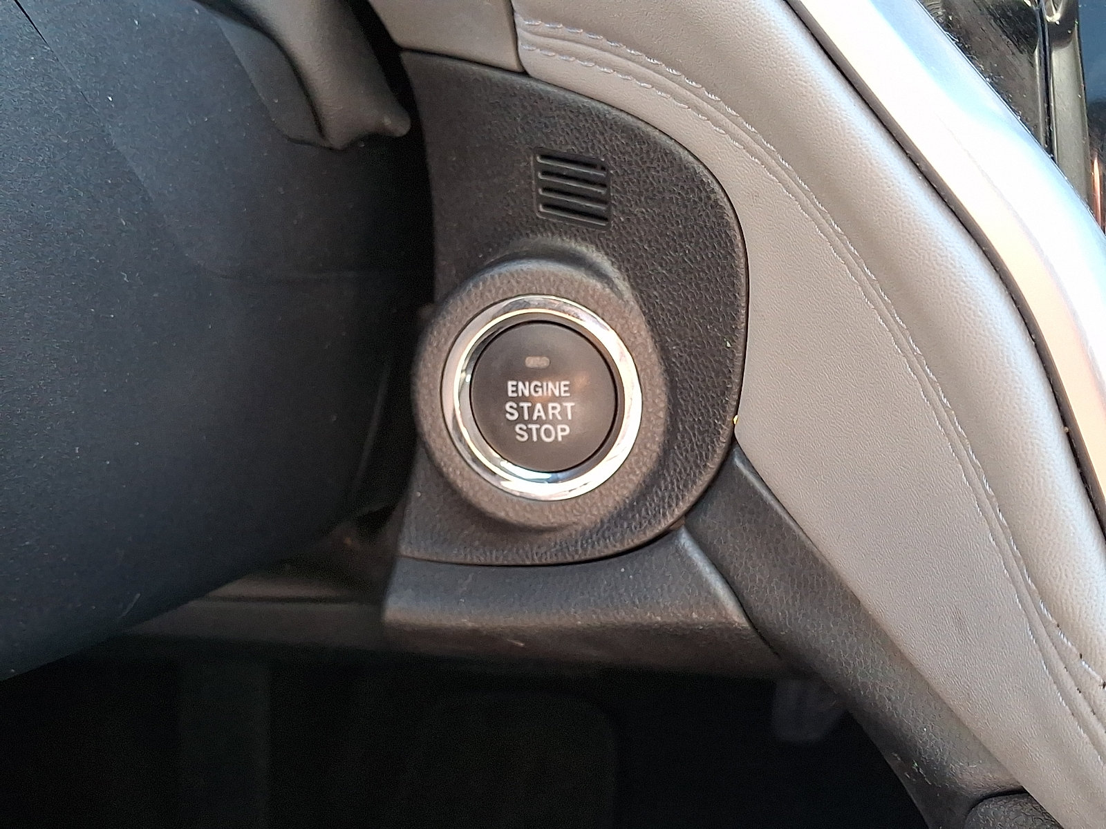 Used 2021 Subaru Outback Limited XT AWD/4WD image 22