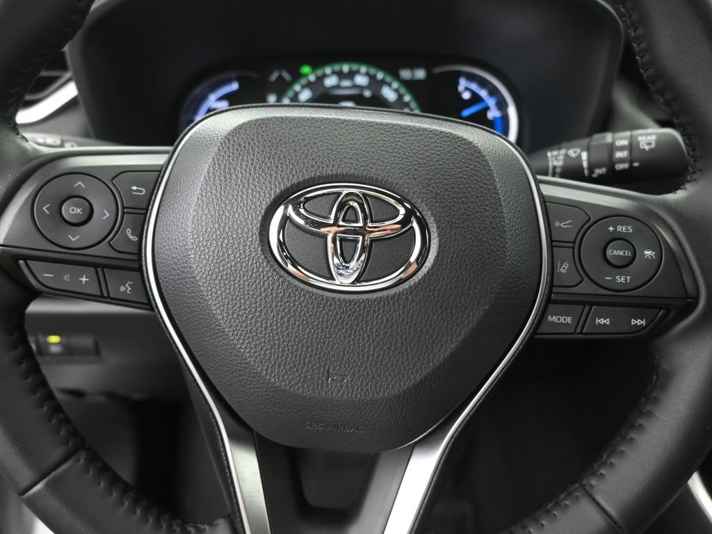 Used 2025 Toyota RAV4 SE AWD/4WD image 20