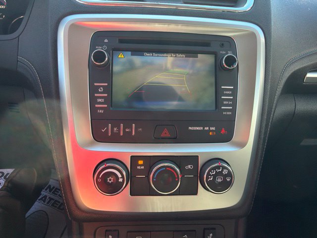 Used 2016 GMC Acadia SLE FWD image 18