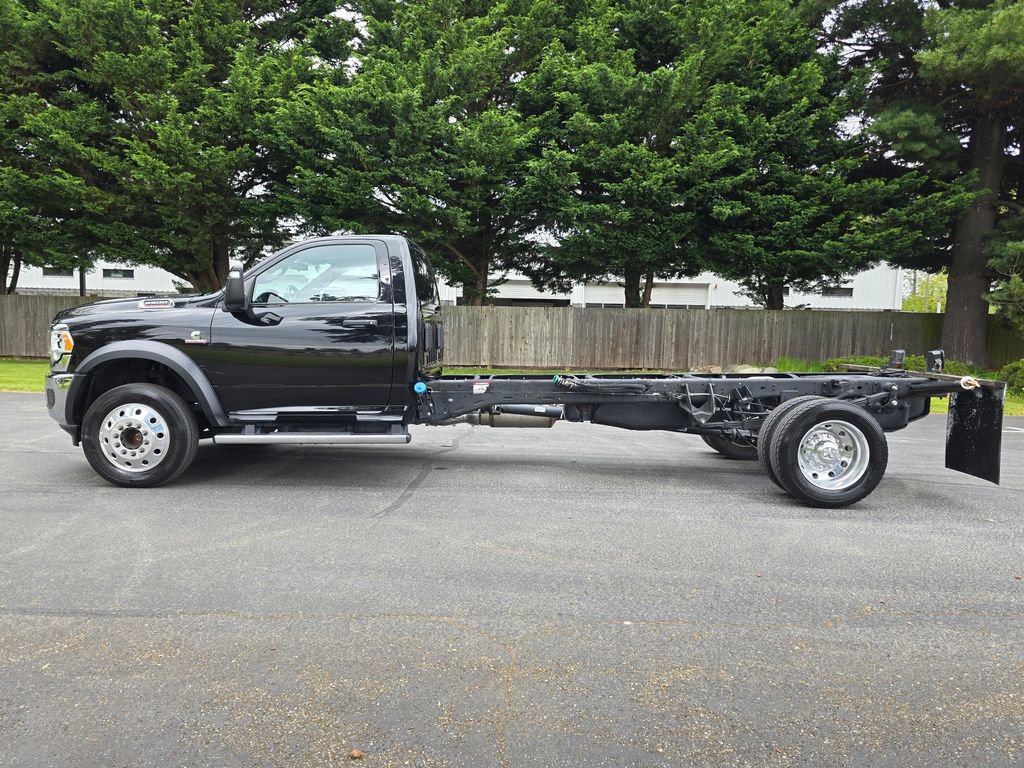 Used 2023 RAM 5500 Tradesman AWD/4WD image 3