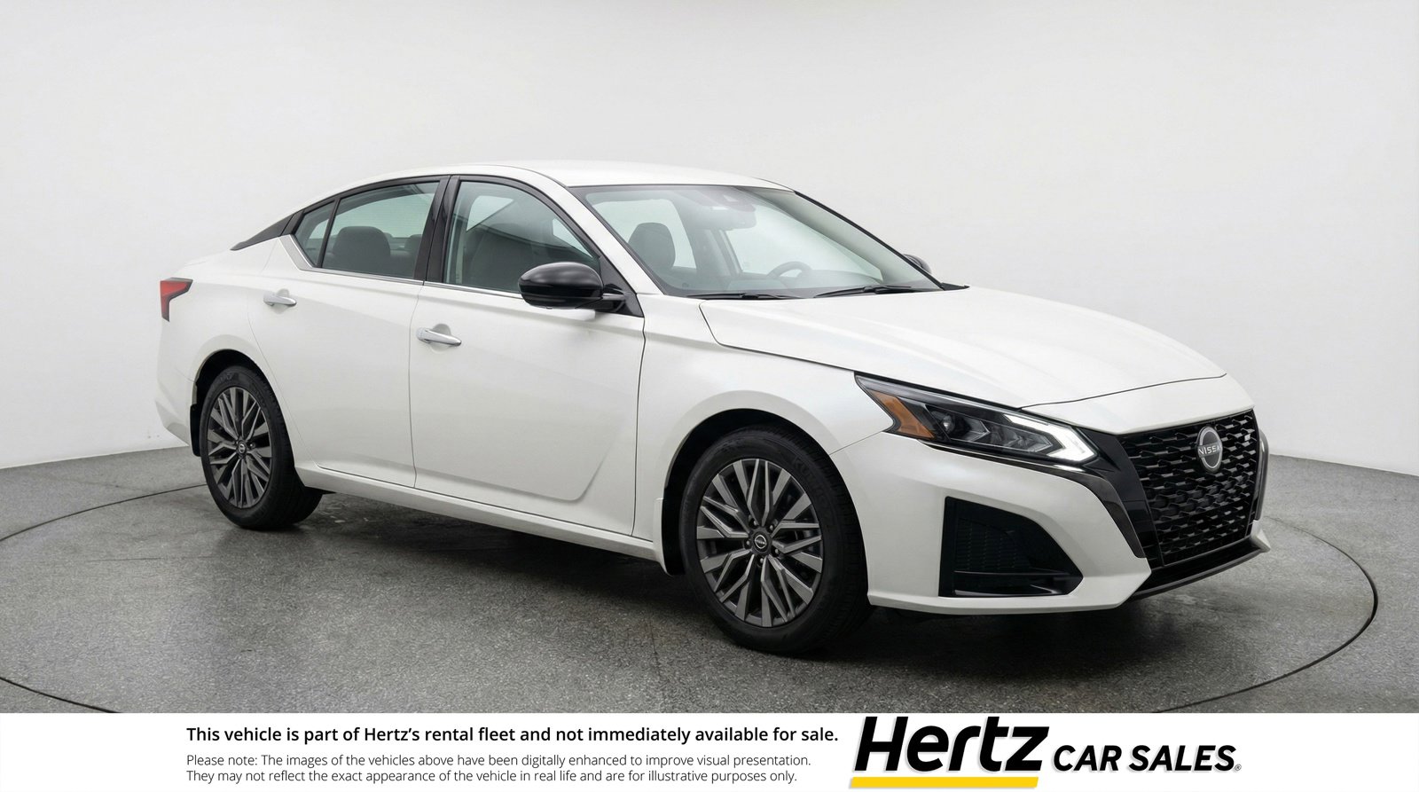 Used 2025 Nissan Altima 2.5 SV FWD image 1