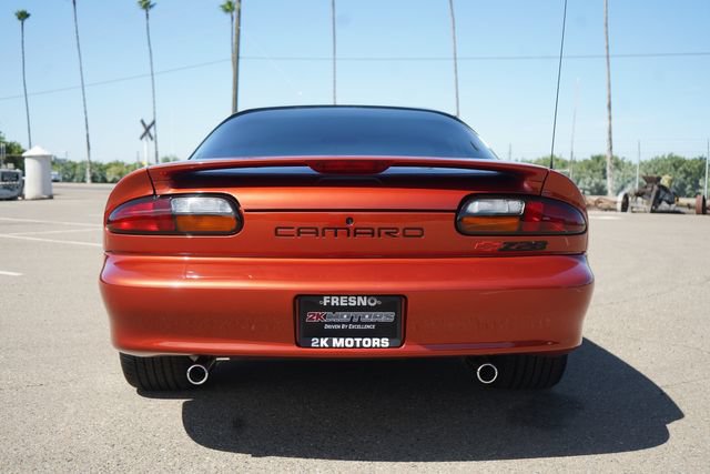 Used 2002 Chevrolet Camaro Z28 w/ Preferred Equipment Group 2 RWD image 14