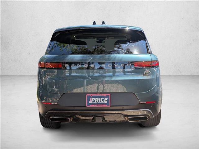 Used 2023 Land Rover Range Rover Sport SE AWD/4WD image 7