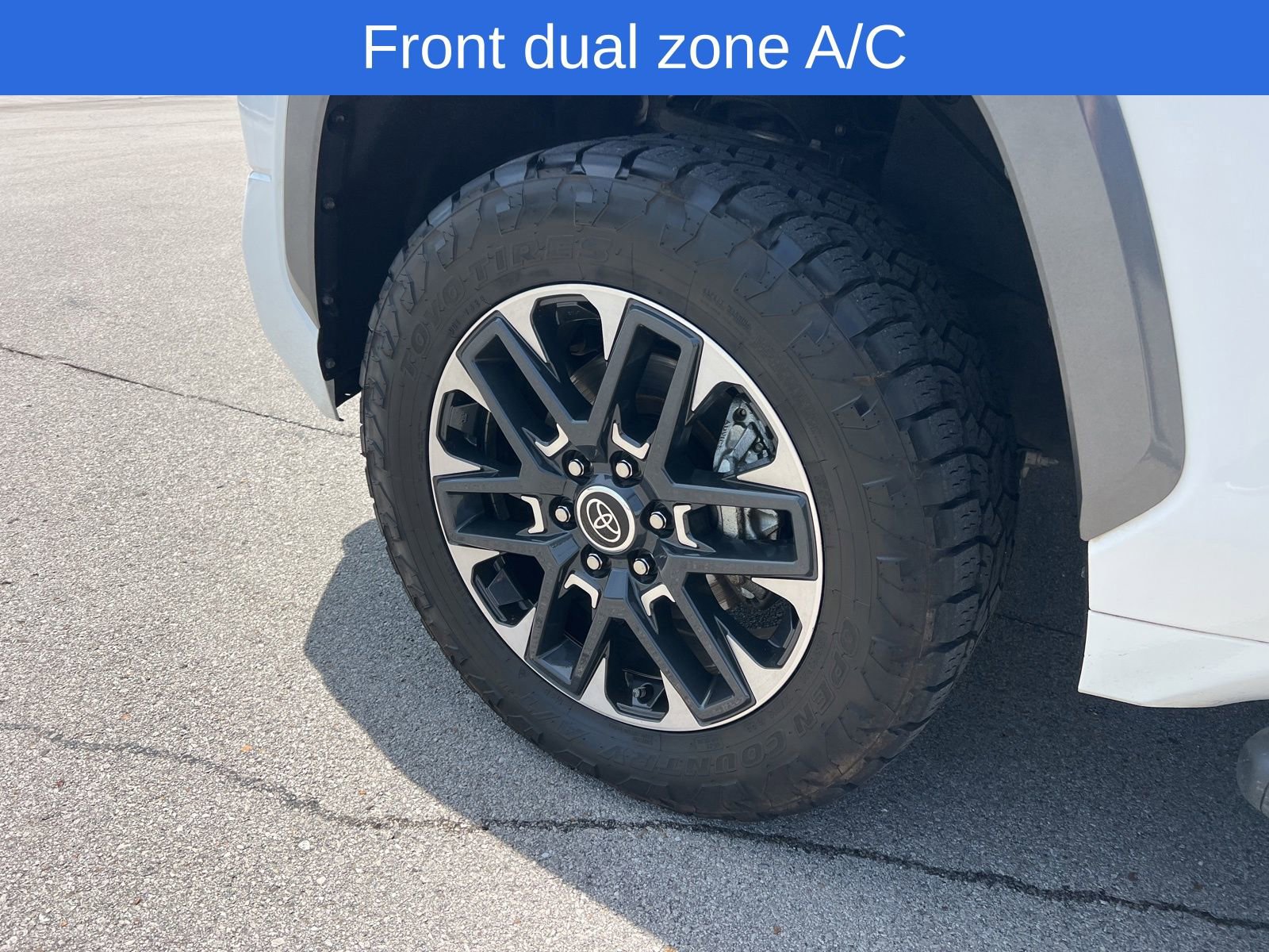 Used 2024 Toyota Tundra Limited AWD/4WD image 11