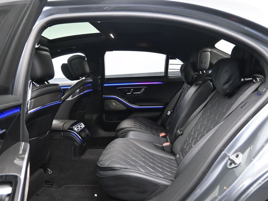 Used 2023 Mercedes-Benz S 580e 4MATIC Sedan image 26