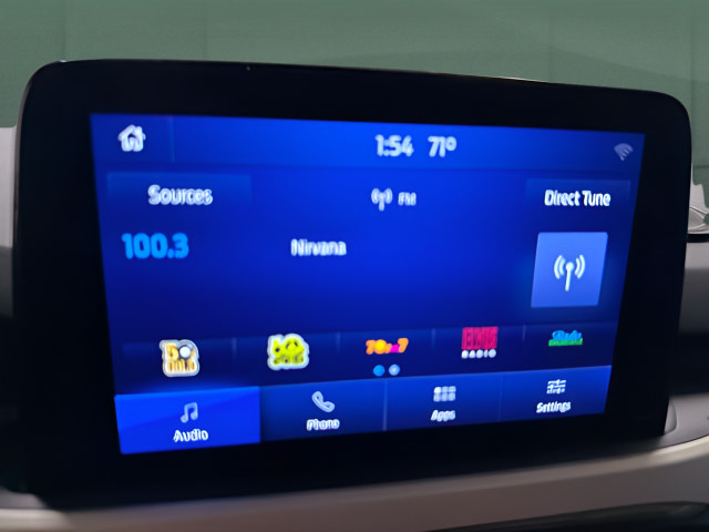 Used 2021 Ford Escape SE w/ Cold Weather Package FWD image 19
