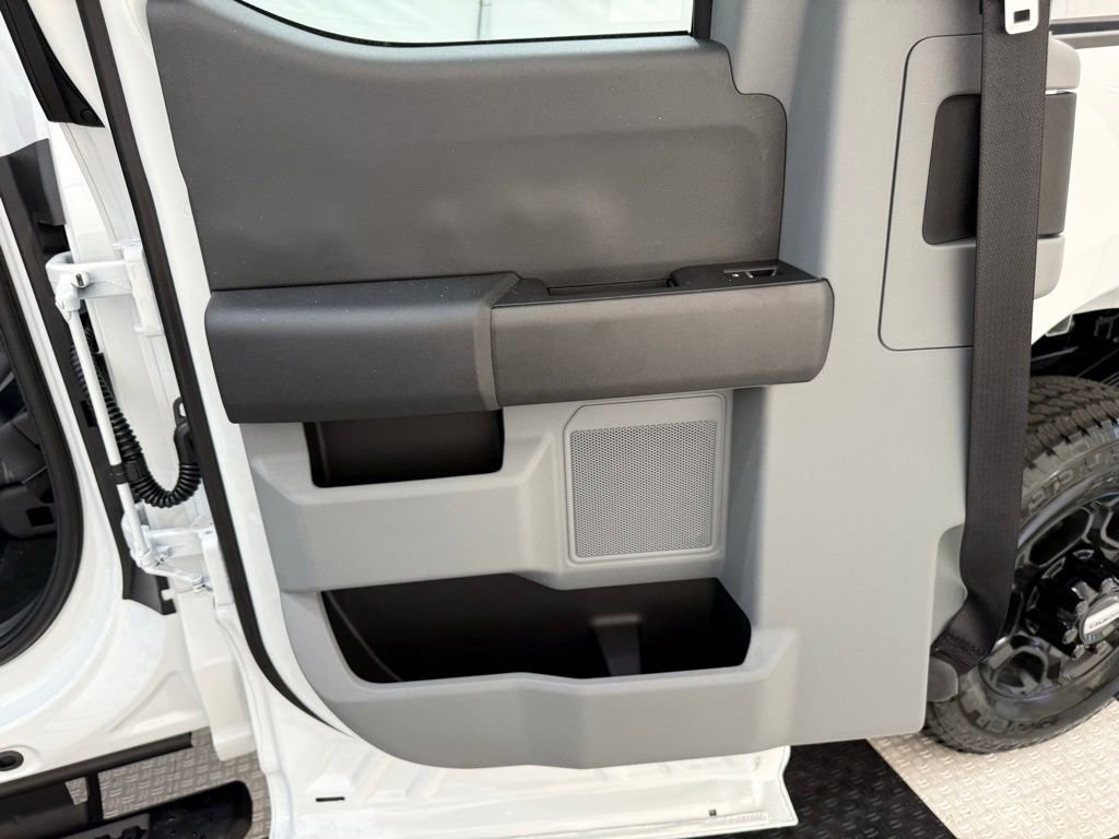 New 2026 Ford F350 XL w/ STX Appearance Package image 19