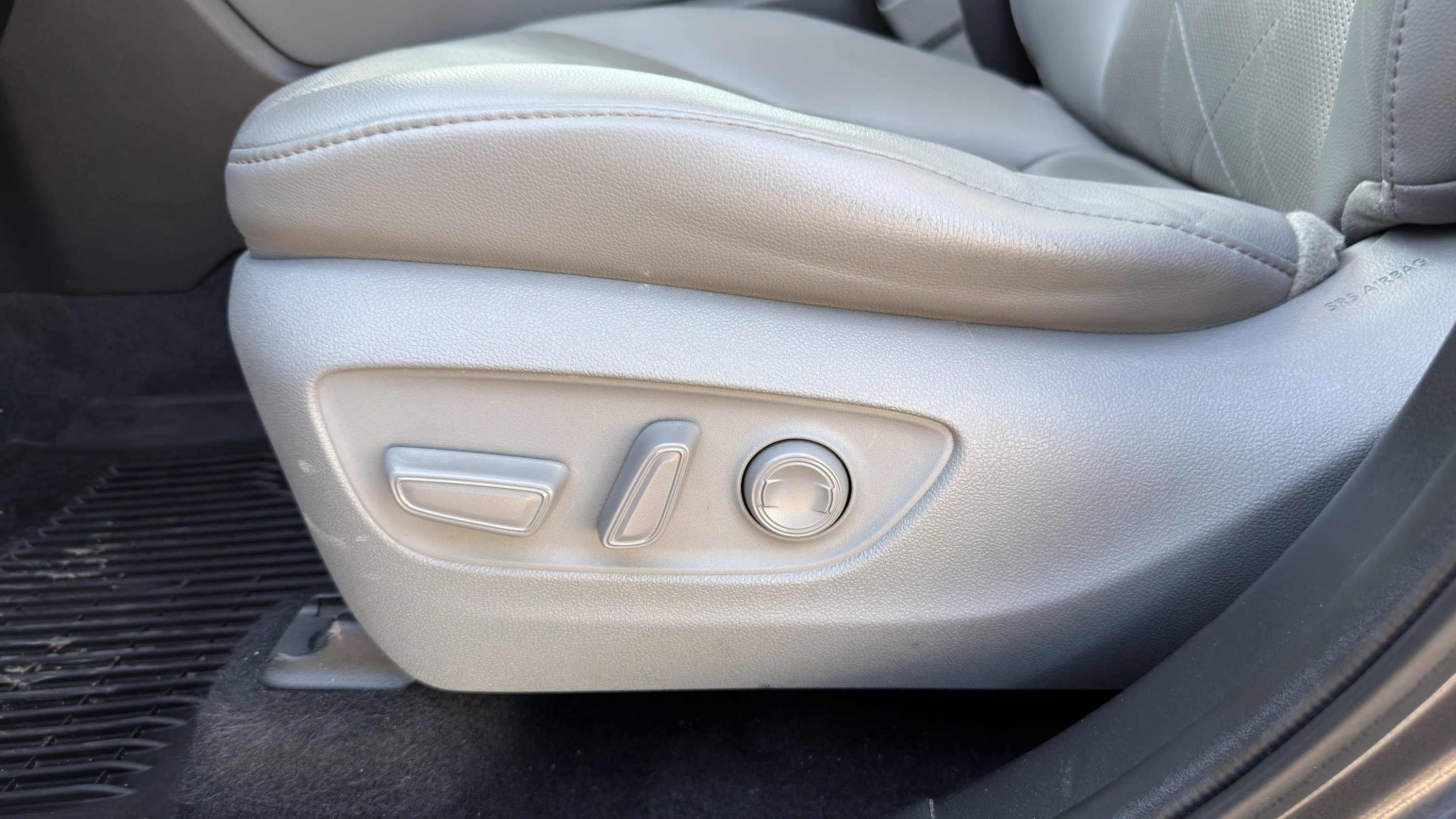 Used 2021 Toyota Highlander Platinum image 13