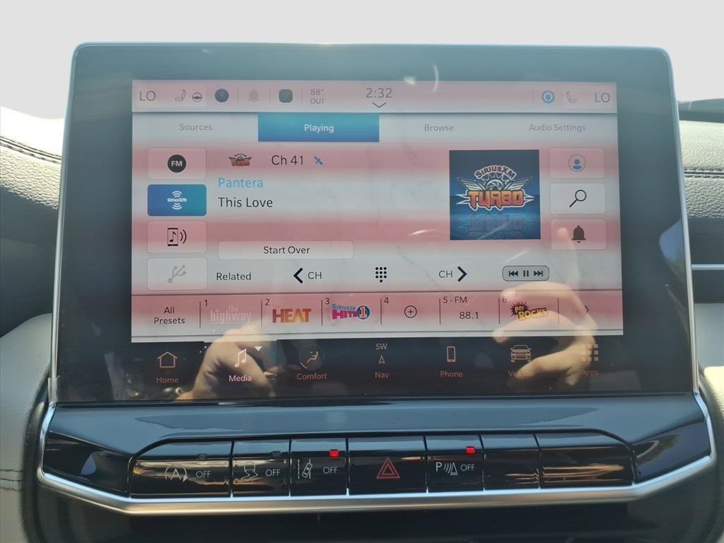 Used 2024 Jeep Compass Limited w/ Elite Group image 20