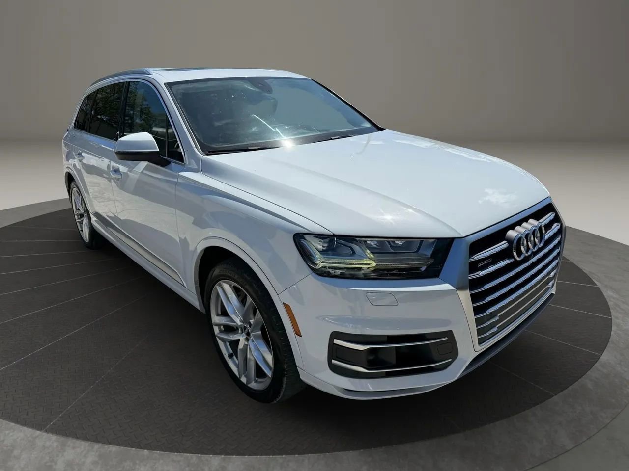 Used 2018 Audi Q7 3.0T Prestige image 7