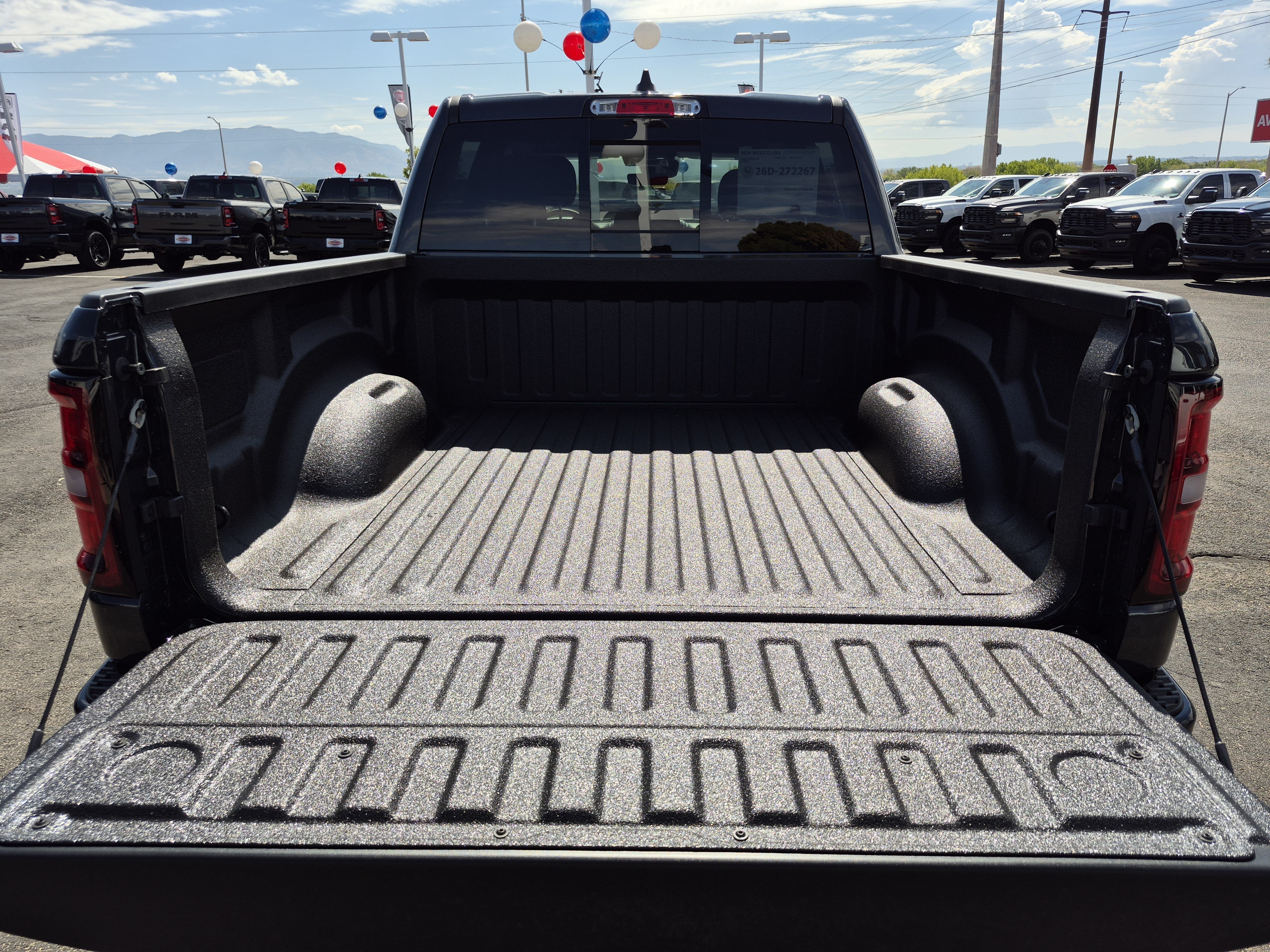 New 2026 RAM 1500 Express AWD/4WD image 15