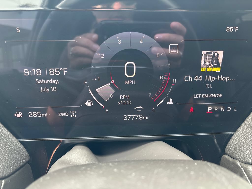Certified 2025 GMC Yukon Denali AWD/4WD image 14