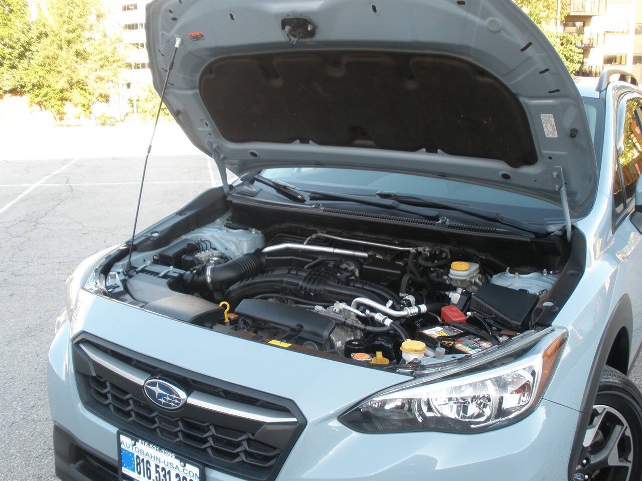 Used 2020 Subaru Crosstrek 2.0i Premium AWD/4WD image 12