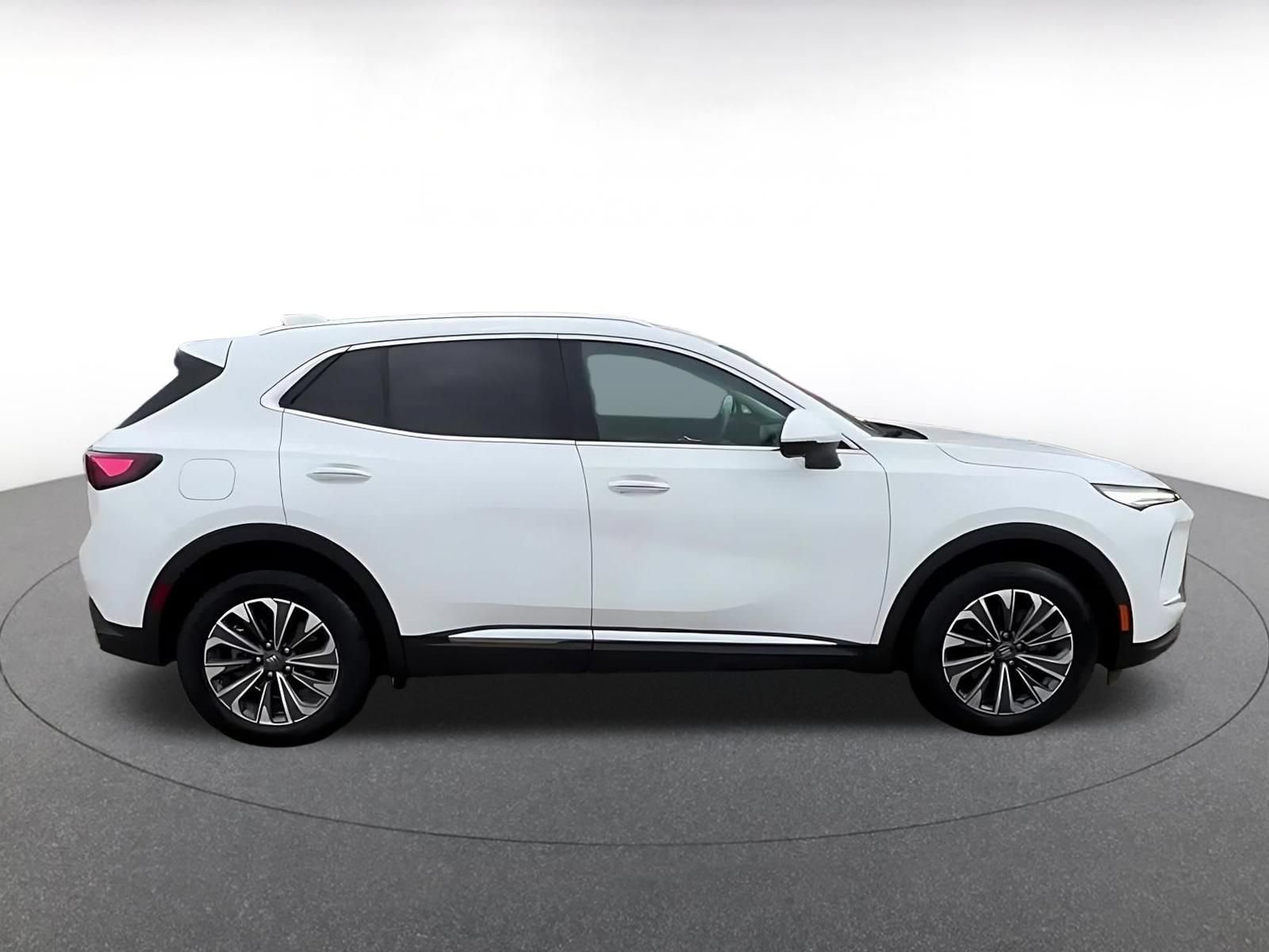 Used 2024 Buick Envision Preferred AWD/4WD image 16