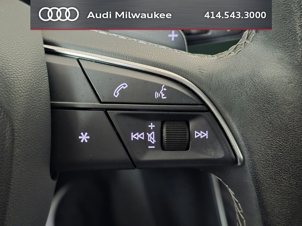 Used 2023 Audi Q8 Premium w/ Convenience Package AWD/4WD image 34