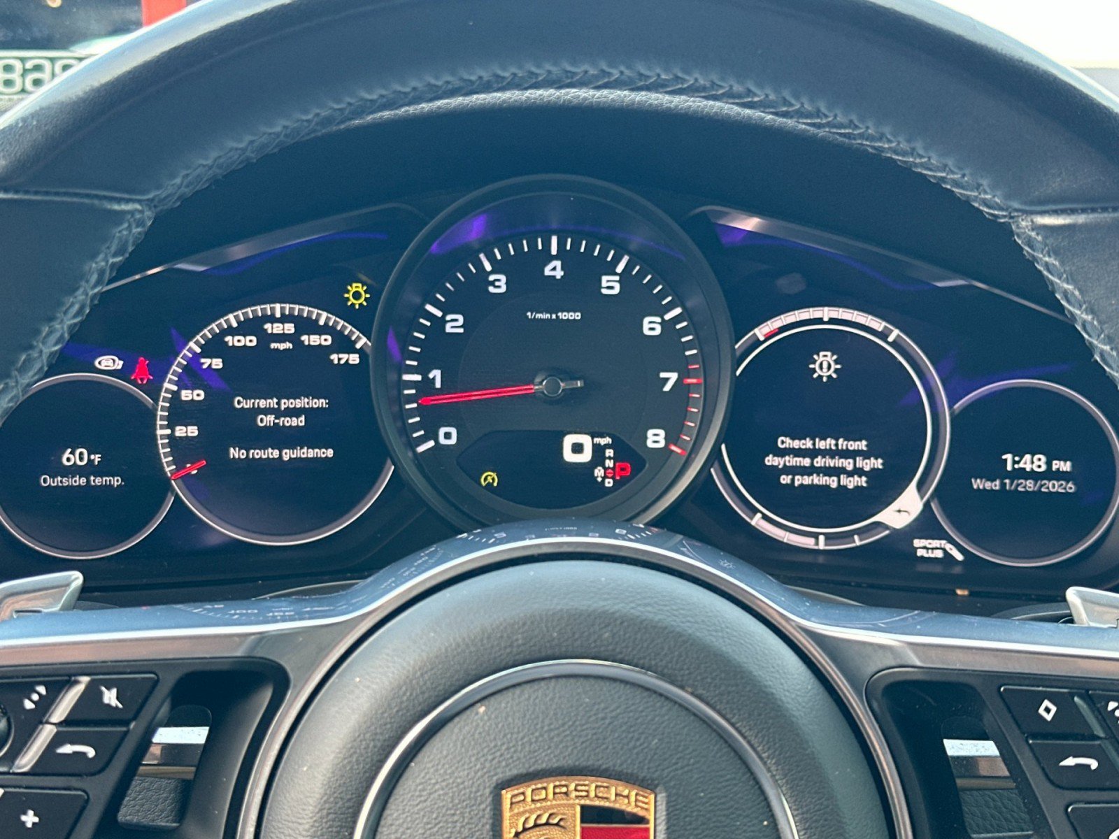 Used 2022 Porsche Cayenne Coupe image 24