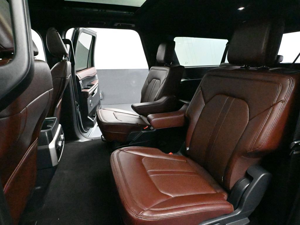 Used 2024 Ford Expedition Max Limited image 42
