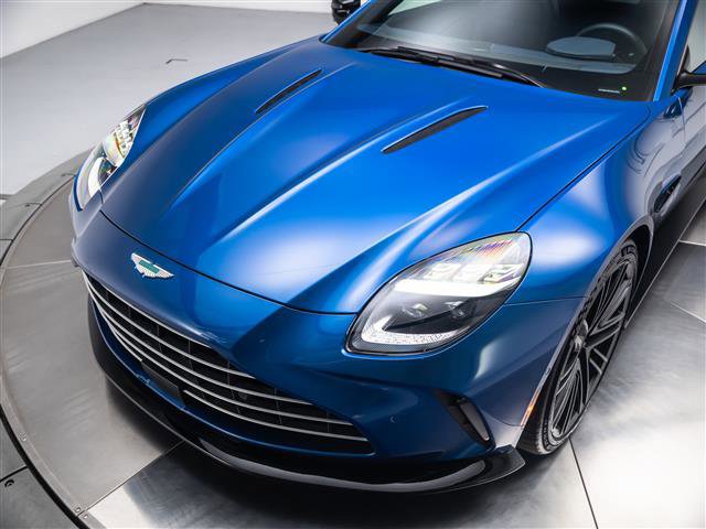 Used 2026 Aston Martin V8 Vantage Coupe image 22