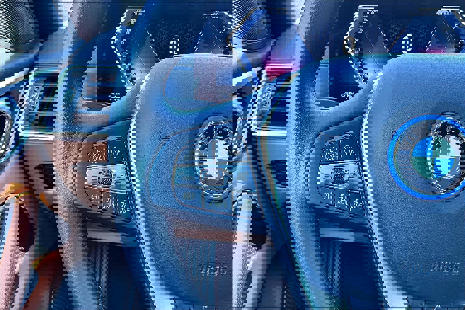 Certified 2023 BMW i4 eDrive35 image 25