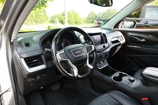 Used 2021 GMC Terrain SLT w/ LPO, Bright Accent Package FWD image 28