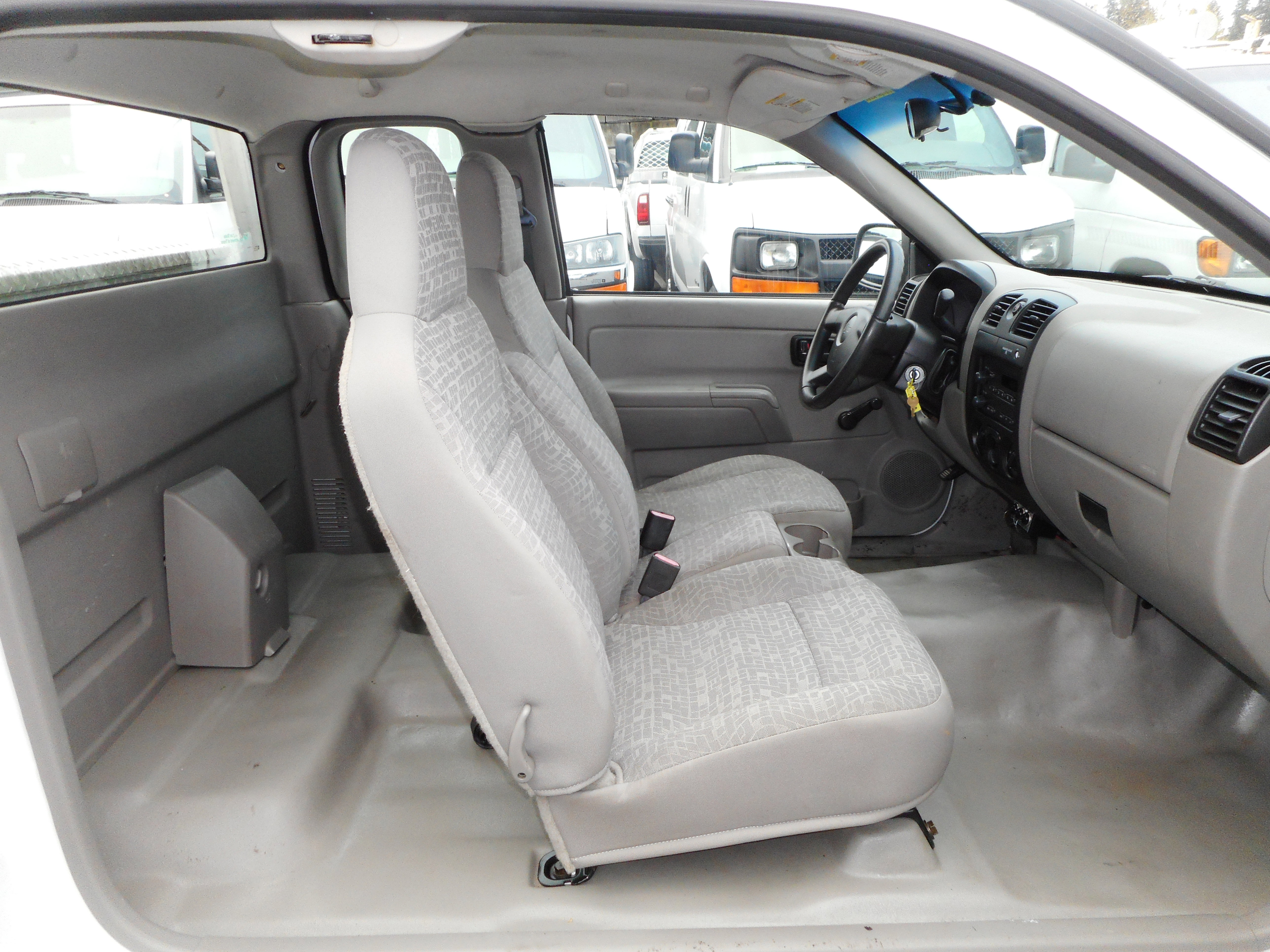 Used 2004 Chevrolet Colorado LS image 21