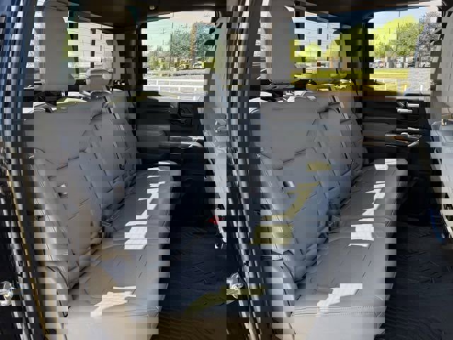 Used 2022 Chevrolet Silverado 1500 LTZ image 28